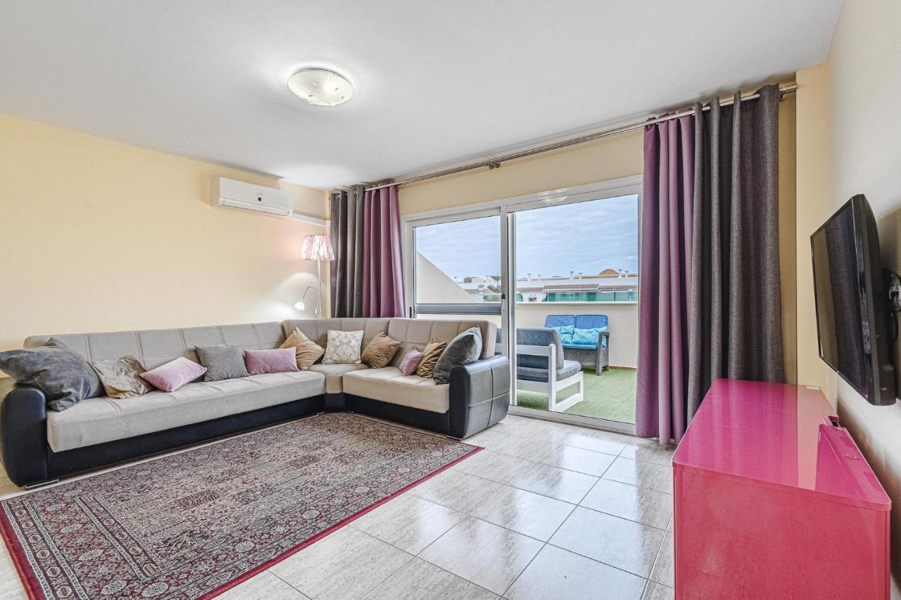 Red Large Family Apartment, Three Floors, 10 Guests Costa Adeje  Luaran gambar
