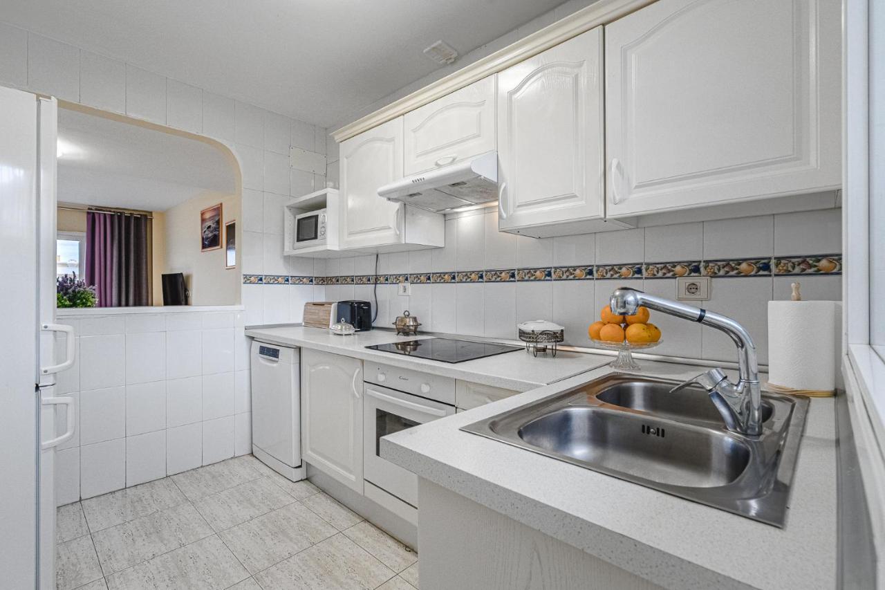 Red Large Family Apartment, Three Floors, 10 Guests Costa Adeje  Luaran gambar