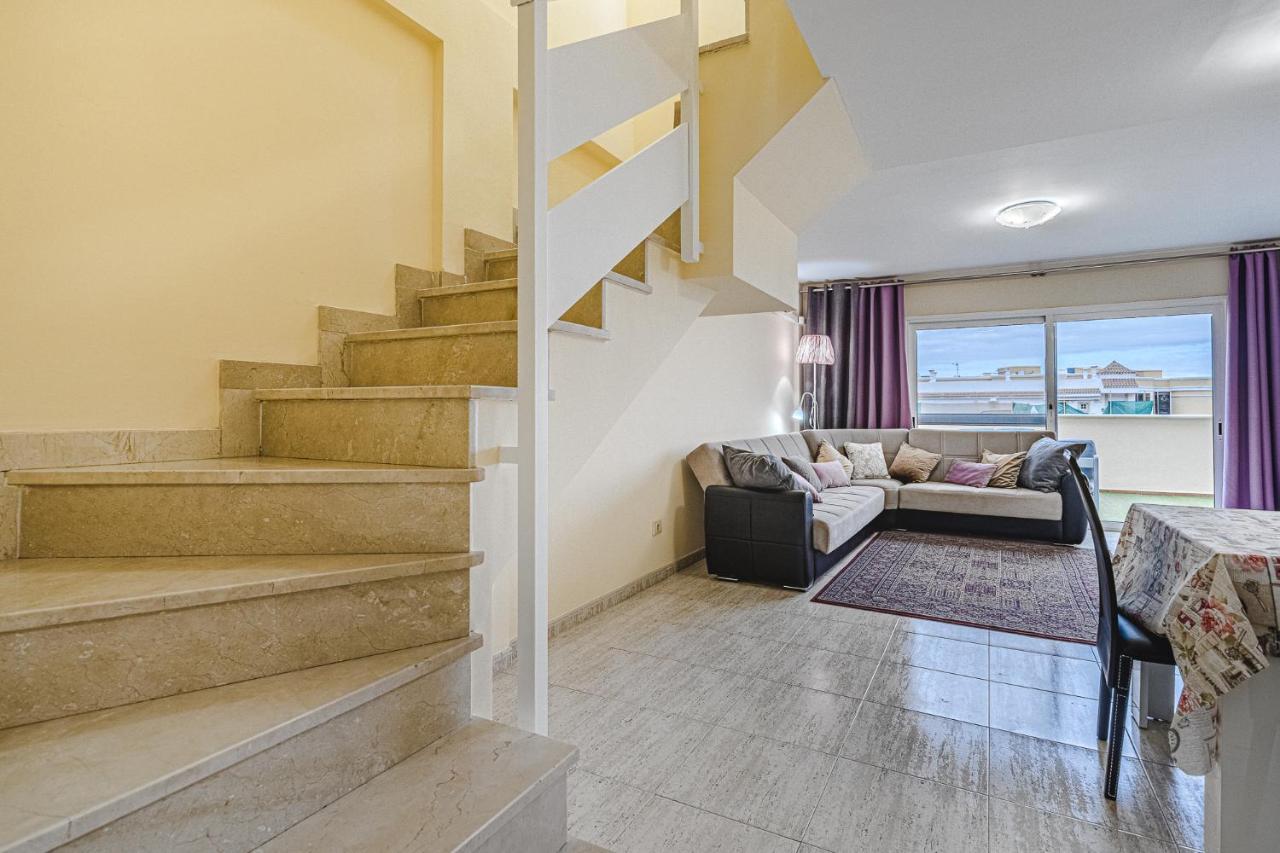 Red Large Family Apartment, Three Floors, 10 Guests Costa Adeje  Luaran gambar